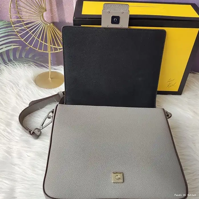 Vintage HOT Cuoio Medium Fendi Grey In Messenger Leather Romano Baguette 0326